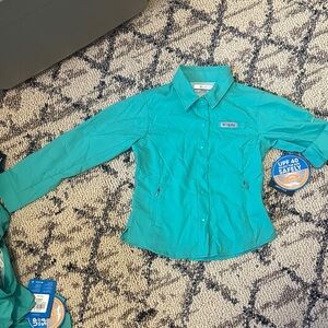 Columbia Aqua Casual Shirt